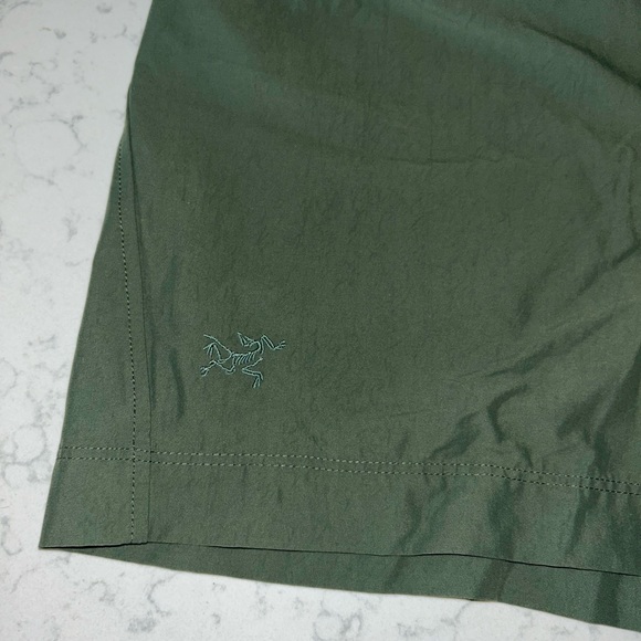Arc’teryx Shorts - Picture 6 of 7